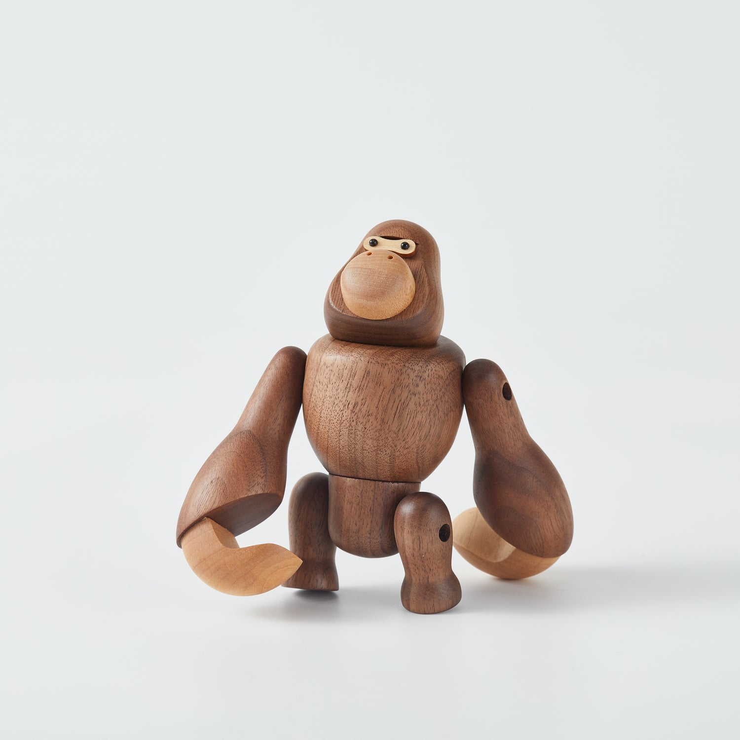 CraftsWP Wooden Gorilla Toy: Nordic Miniature King Kong