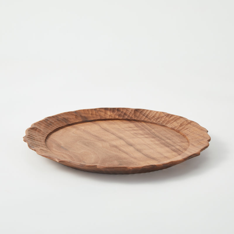 Wood & Lace Multipurpose Serving Tray – Refreshing Desktop Decor Piece